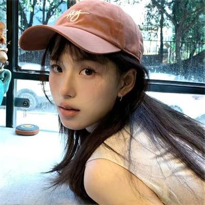 龙纹身的女孩